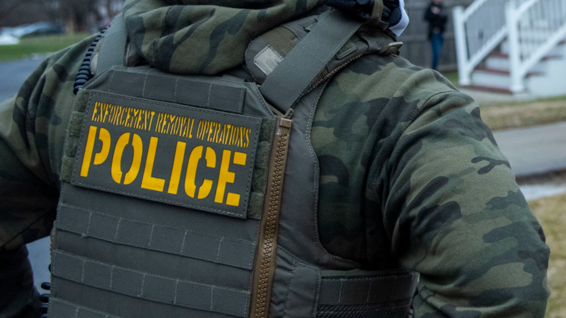 Stock photo via U.S. Immigration and Customs Enforcement / Flickr)