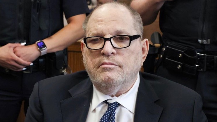 Harvey Weinstein in court (via Getty)
